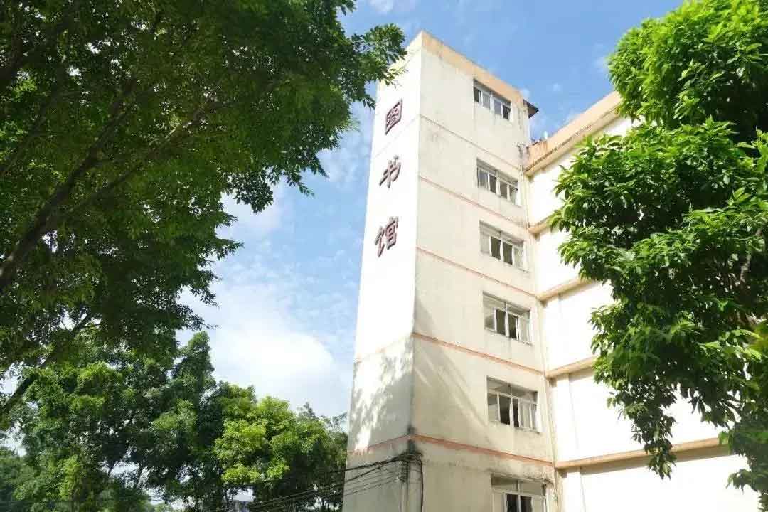 【院校介紹】廣東體育職業(yè)技術(shù)學(xué)院(圖3) 【院校介紹】廣東體育職業(yè)技術(shù)學(xué)院(圖3)